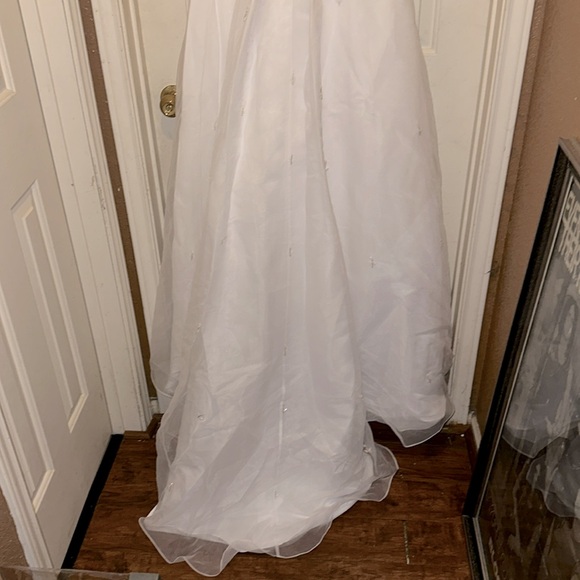 NWT Kathryn LaCroix Wedding Dress - Picture 11 of 16